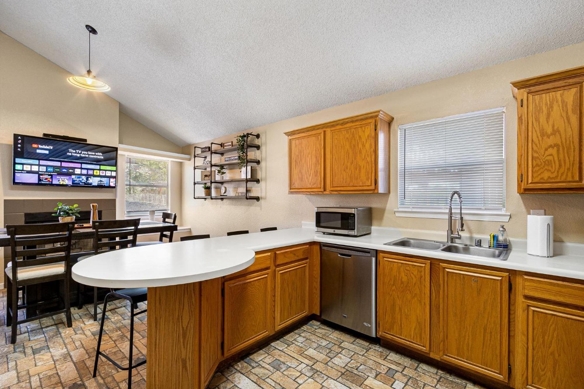 Вилла Peaceful West: 4Br Dusk Haven Эль-Пасо Экстерьер фото