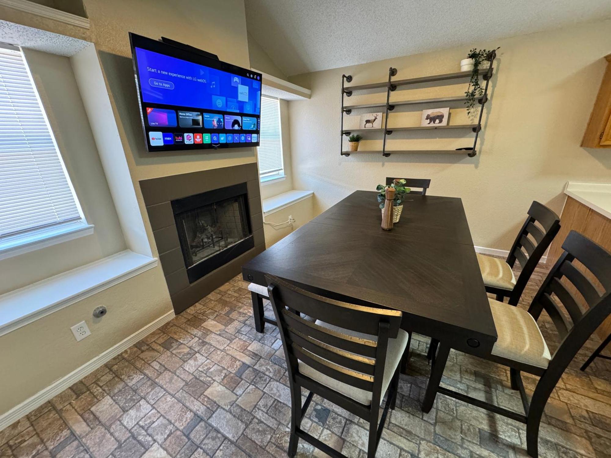 Вилла Peaceful West: 4Br Dusk Haven Эль-Пасо Экстерьер фото